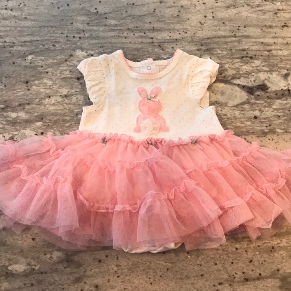 NWOT Little Me infant onesie with tutu. 3 months.
